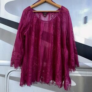 Feminine Lace Tunic‎ Top Size 1X Magenta 3/4 Fringed Bell Sleeves Boho Blouse